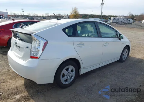 2011 Toyota Prius Two z USA, uszkodzony, nr VIN JTDKN3DU6B5365393